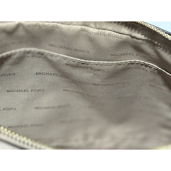 MICHAEL KORS Jet Set Travel Large Crossbody & Wallet Set Perforated Light Pink - Picture 10 of 16